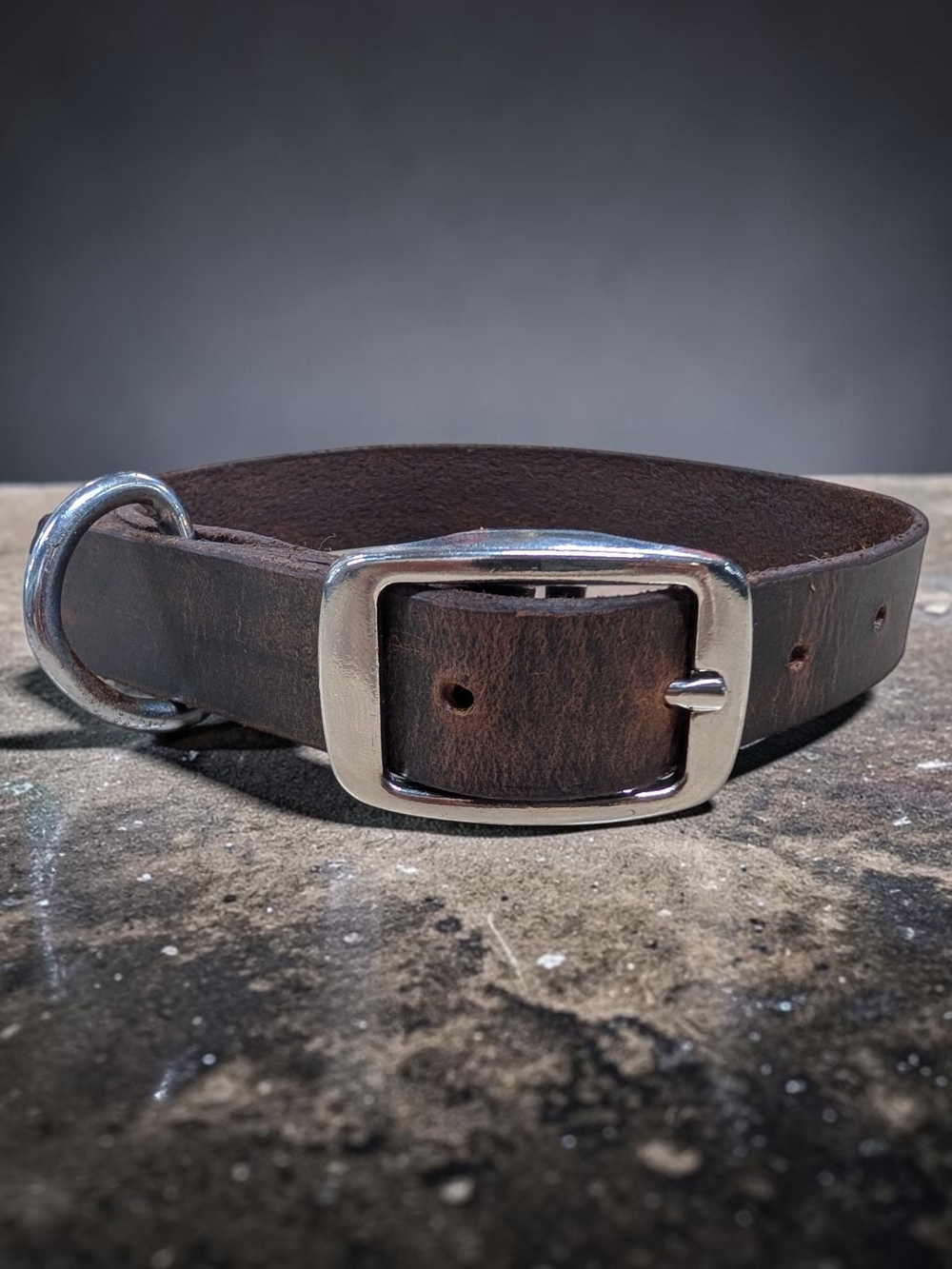 Brand New Handcrafted Brown Water Buffalo Leather Dog Collar (12"-17") – 1" Wide